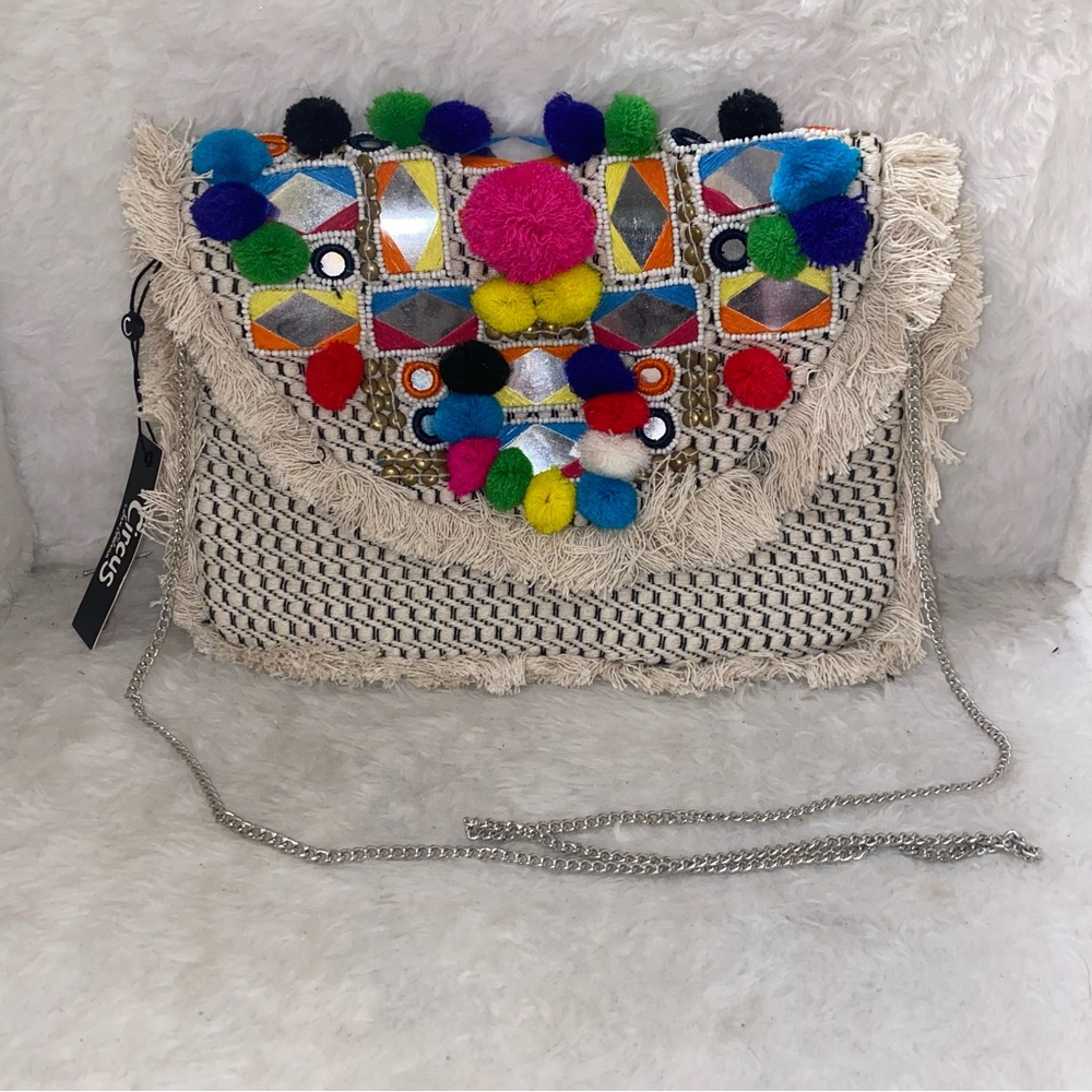 ⬇️Circus By Sam Edelman boho fringe pompom purse
